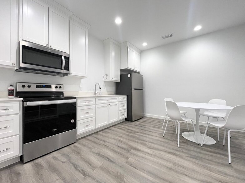 More Photos Of 55 Linker Mountain Rd, Dover Light Manufacturing For Sale