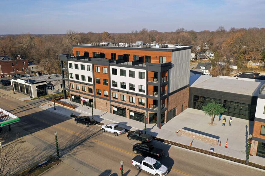 More Photos Of 400 N Main St, Edwardsville Apartments For Lease
