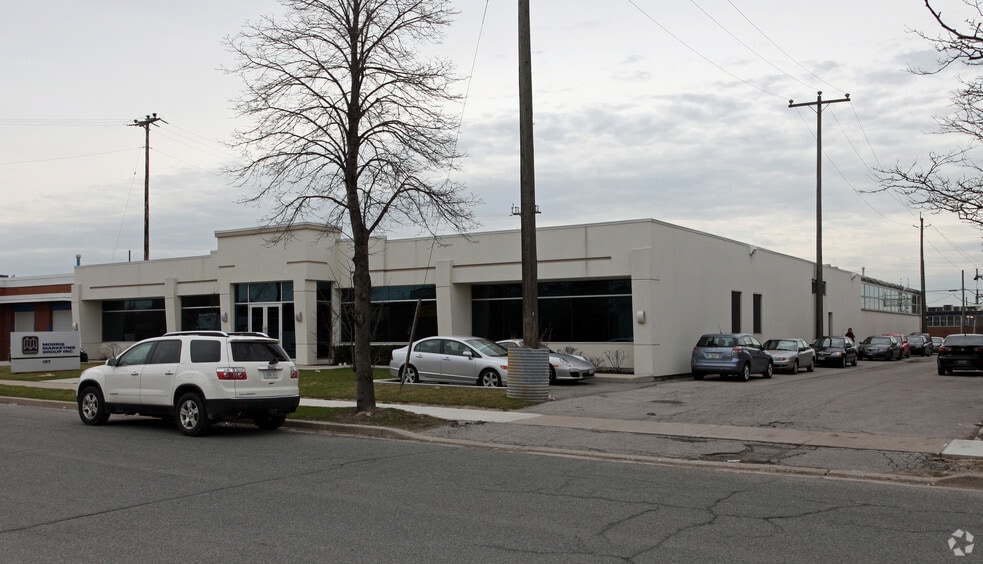 Primary Photo Of 137 Bentworth Ave, Toronto Light Distribution For Sale