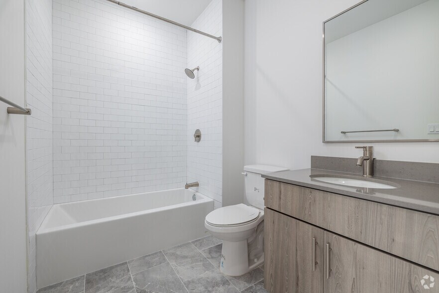 More Photos Of 741 Spring Garden St, Philadelphia Apartments For Lease