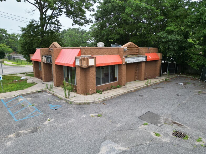 More Photos Of 440 William Floyd Pky, Shirley Restaurant For Sale