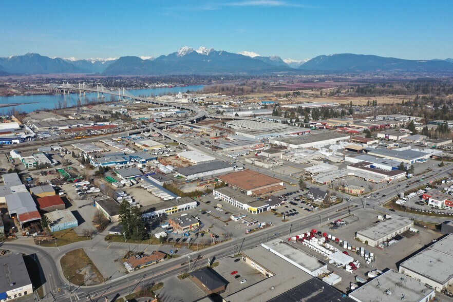 More Photos Of 19889 96th Ave, Langley Warehouse For Lease