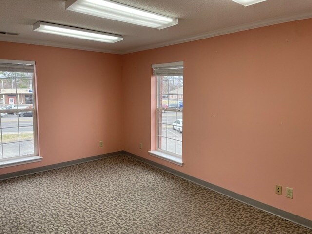 More Photos Of 2503 Wilma Rudolph Blvd, Clarksville Office For Sale
