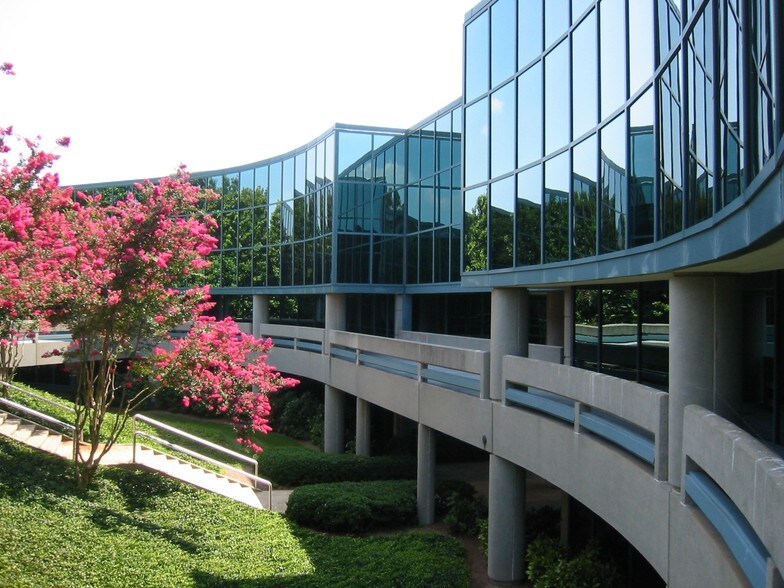 More Photos Of 3473-3483 Satellite Blvd, Duluth Office For Lease