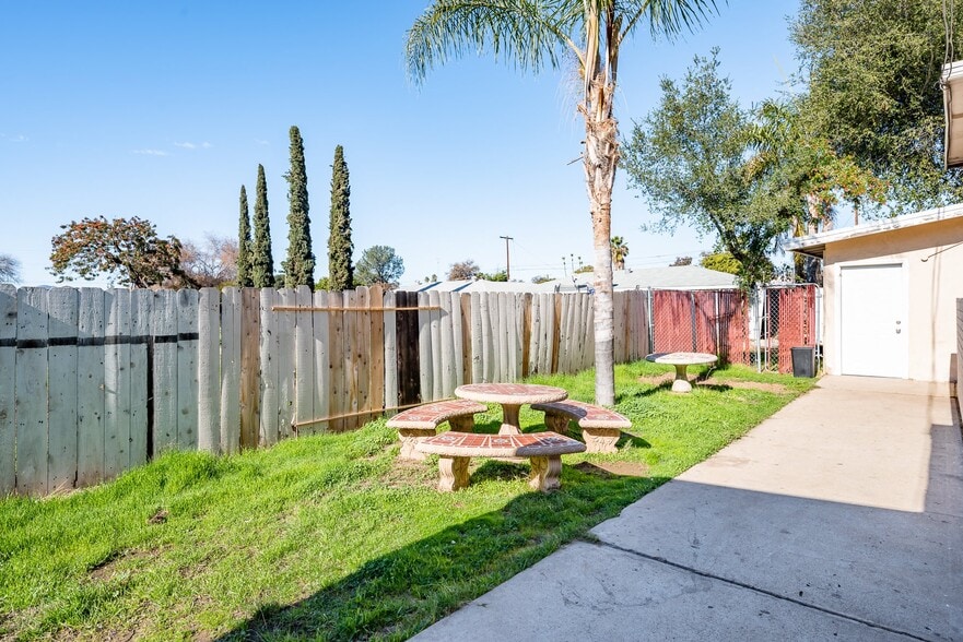 More Photos Of 532 N 1st St, El Cajon Apartments For Sale