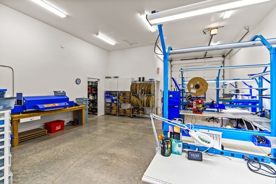 More Photos Of 93303 Prairie Rd, Junction City Industrial For Sale