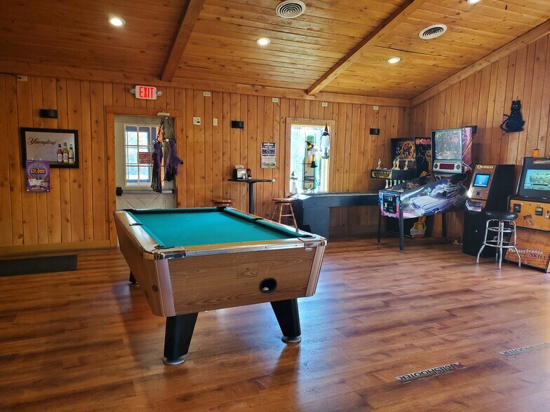 More Photos Of 4350 US Highway 322, Jamestown Restaurant For Sale