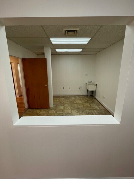 More Photos Of 14800-14820 Physicians Ln, Rockville Medical For Sale