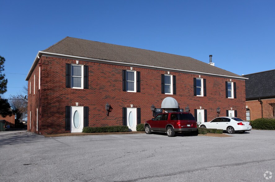 More Photos Of 779 Walnut Knoll Ln, Cordova Office For Sale