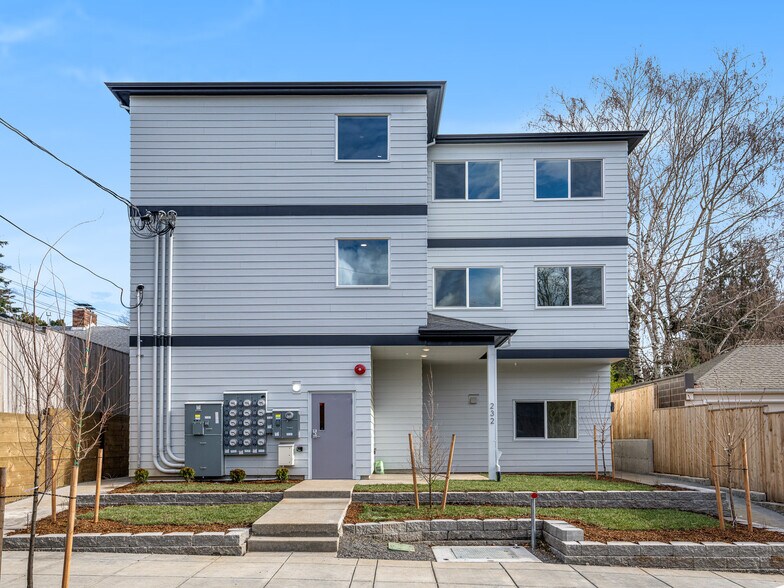 More Photos Of , Portland Multifamily For Sale