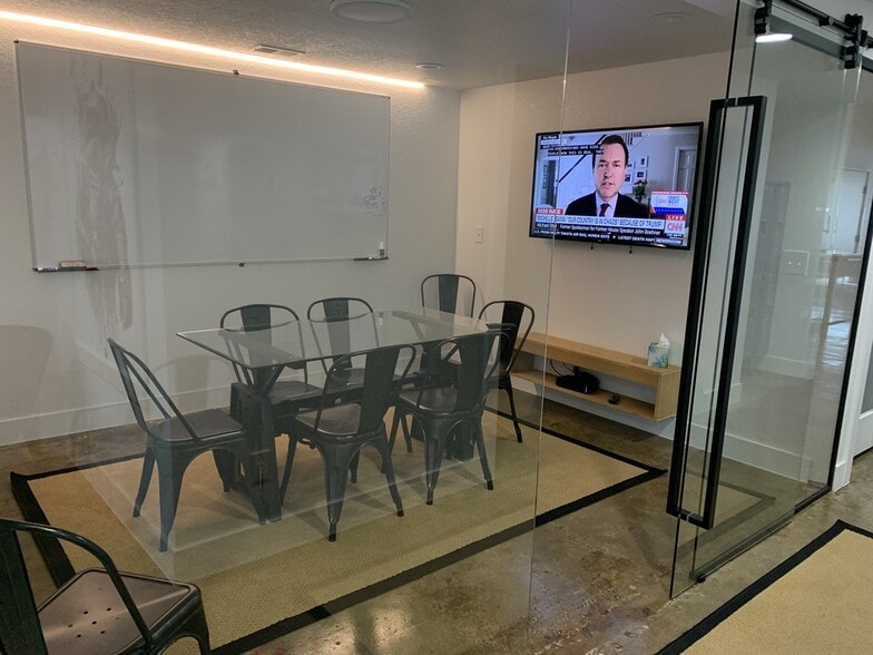 More Photos Of 2266 Dayton St, Aurora Storefront Retail Office For Sale