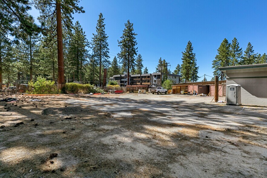 More Photos Of 1050 Fremont Ave, South Lake Tahoe Freestanding For Sale