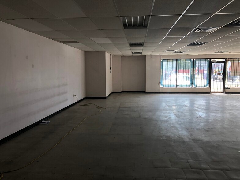 More Photos Of 460 Egerton St, London General Retail For Lease