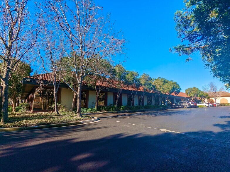 More Photos Of 820-858 N Hillview Dr, Milpitas Medical For Lease