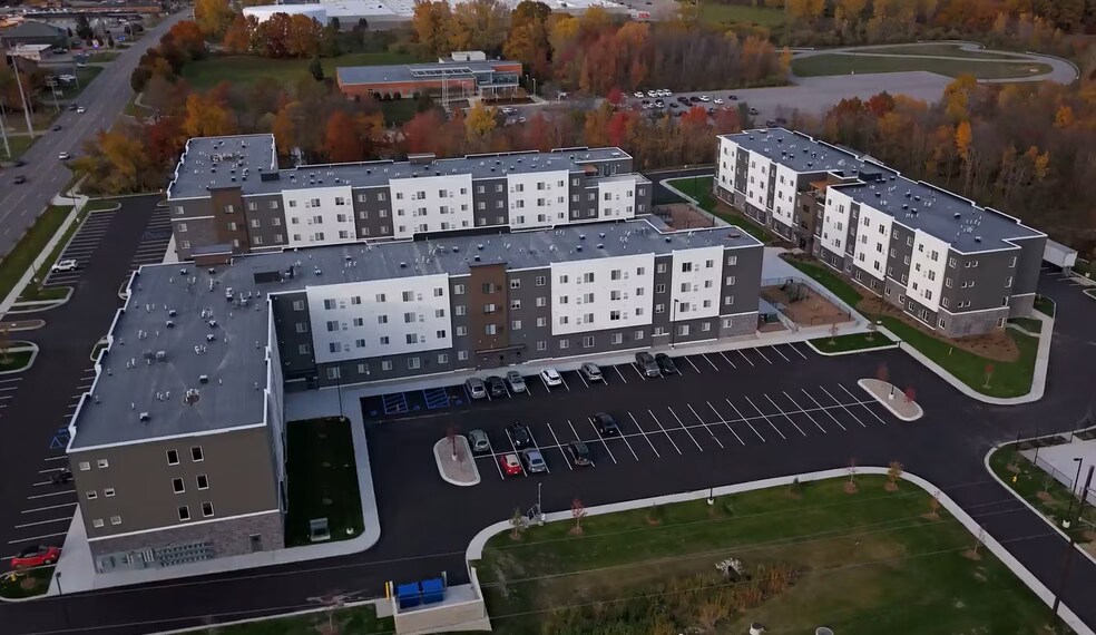 Primary Photo Of 717 E 24th St, Holland Apartments For Lease