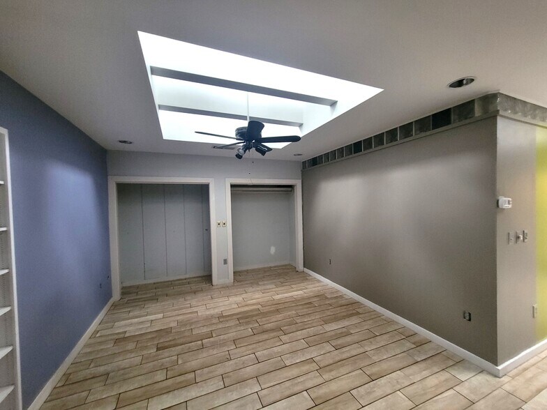 More Photos Of 38 Battery Park Ave, Asheville Storefront Retail Residential For Sale