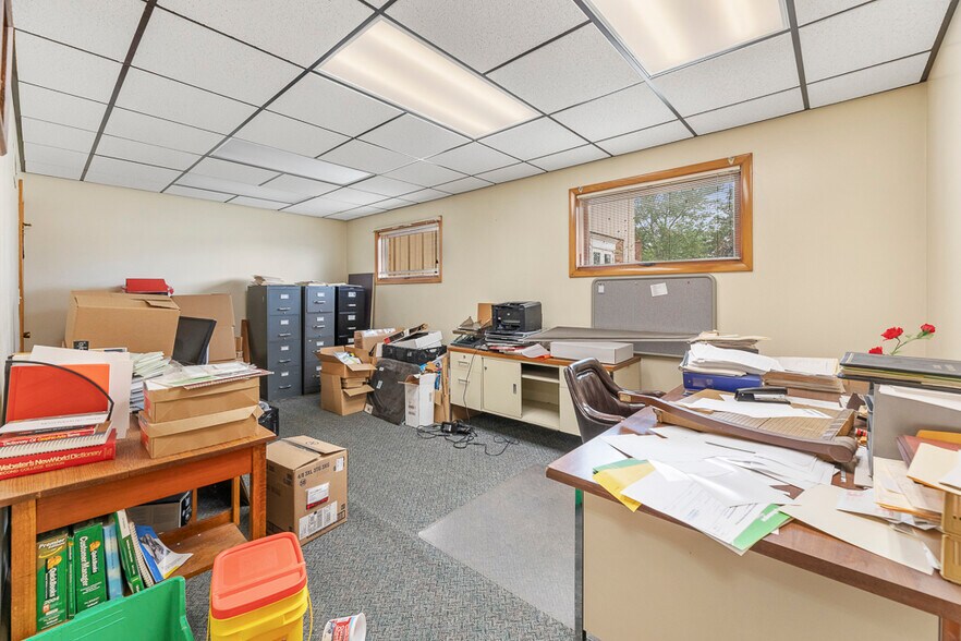 More Photos Of 14924 Beloit Snodes Rd, Beloit Manufacturing For Sale