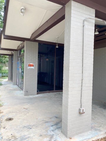 More Photos Of 338 Gordon St, Bremen Service Station For Sale