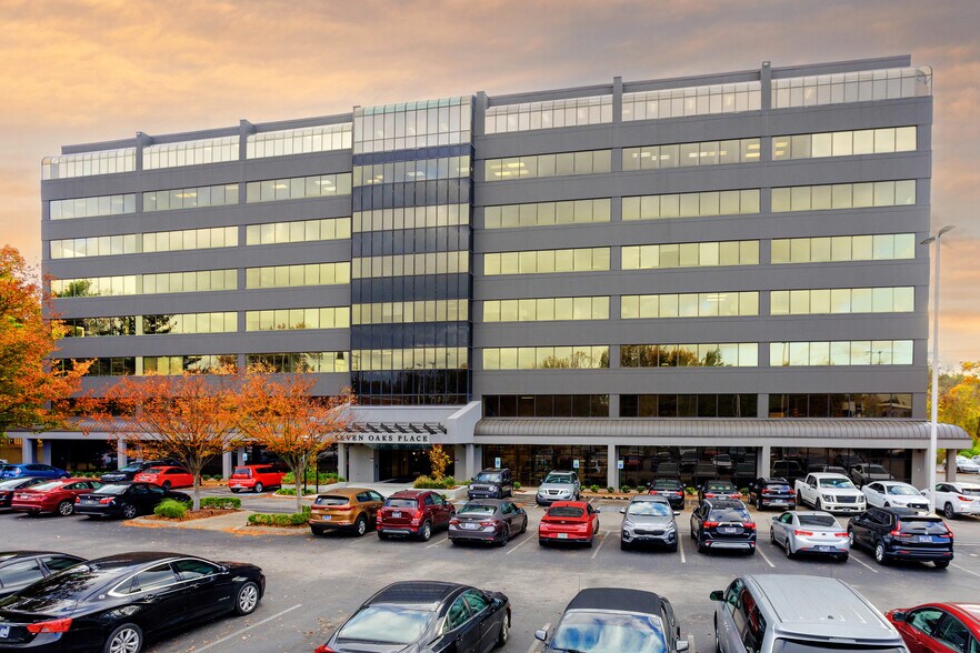 More Photos Of 1321 Murfreesboro Pike, Nashville Office For Lease