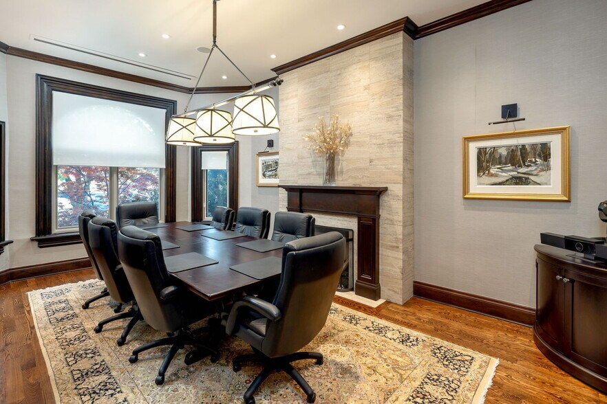 More Photos Of 12 Madison Av, Toronto Office Residential For Sale