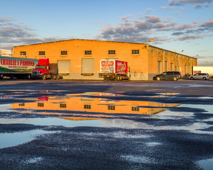 More Photos Of 2055 Garrett Way, Pocatello Warehouse For Lease