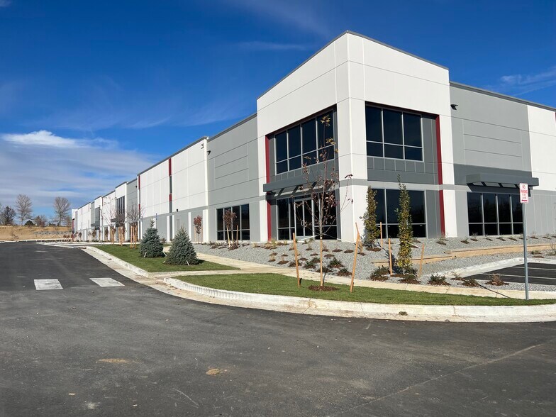 More Photos Of 11233 E Caley Ave, Englewood Unknown For Sale