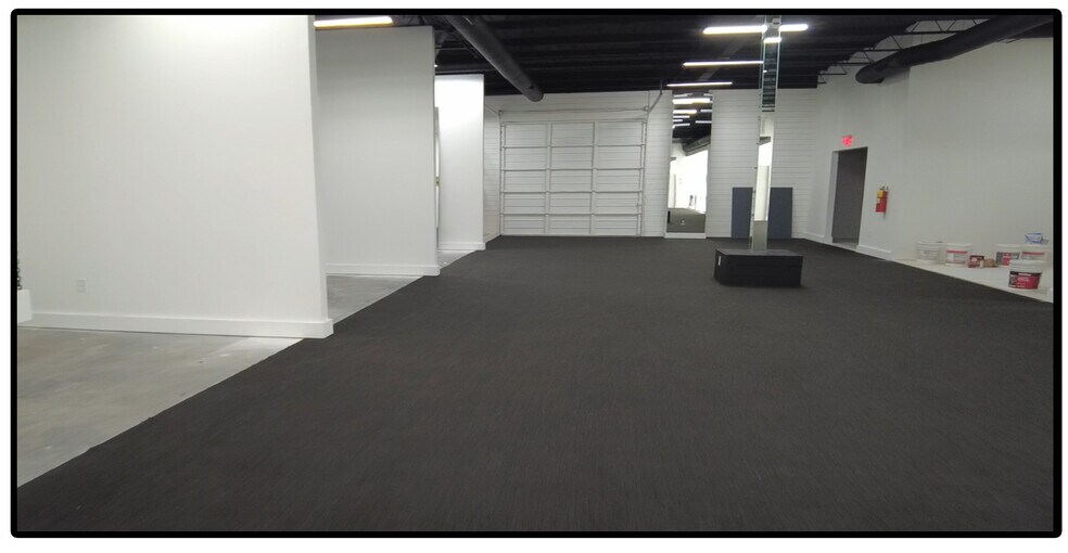 More Photos Of 2135 Liddell Dr, Atlanta Light Manufacturing For Lease