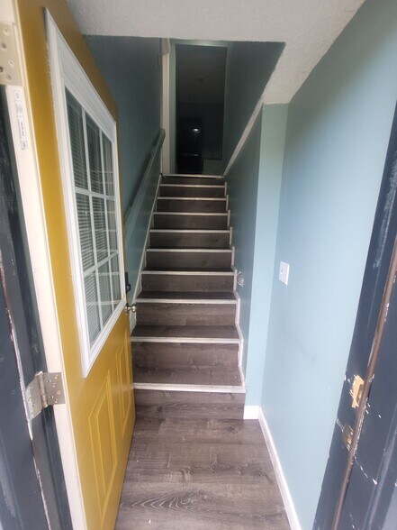 More Photos Of 2536 Indianapolis Ave, Indianapolis Apartments For Sale