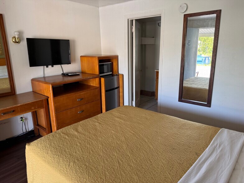 More Photos Of , Carlisle Hospitality For Sale
