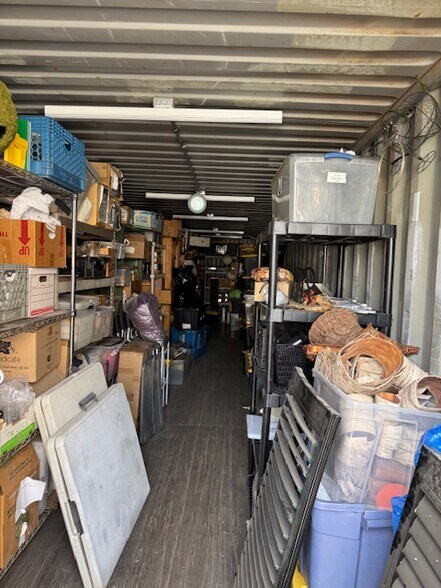 More Photos Of 407-413 E 19th St, Bakersfield Storefront For Sale