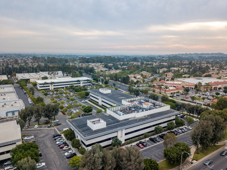 More Photos Of 500 S Kraemer Blvd, Brea Office For Lease