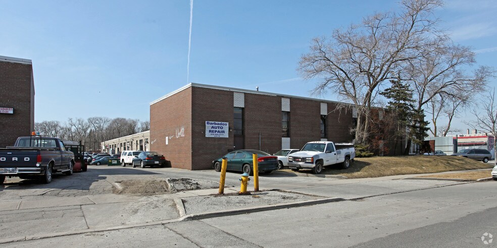 More Photos Of 40 Barbados Blvd, Toronto Service For Lease
