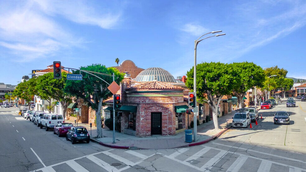More Photos Of 1129-1139 Glendon Ave, Los Angeles Restaurant For Lease