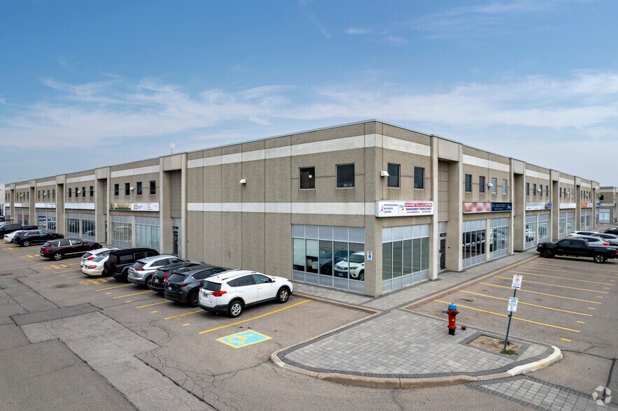 More Photos Of 399 Four Valley Dr, Vaughan Flex For Sale