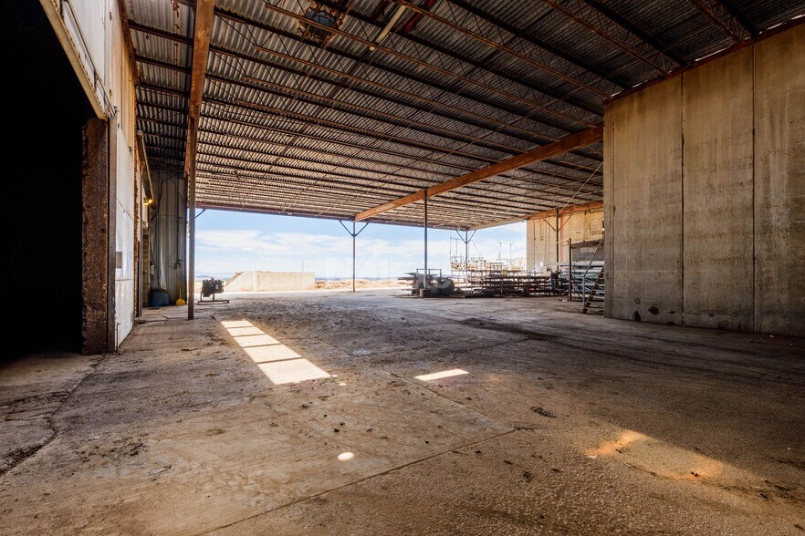 More Photos Of 550 S 1100 W, Fillmore Warehouse For Sale