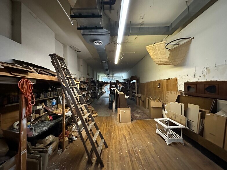 More Photos Of 730 W Hamilton St, Allentown Apartments For Lease