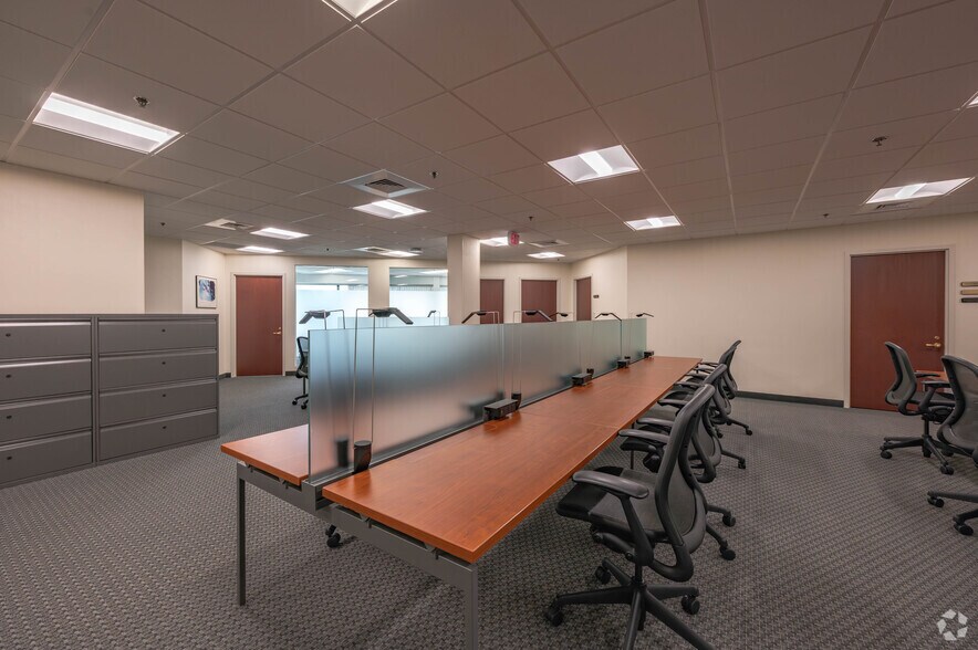 More Photos Of 99 Hawley Ln, Stratford Medical For Lease