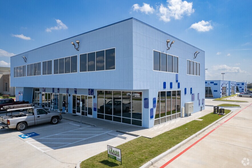 More Photos Of 31390 FM 2920, Waller Office For Lease