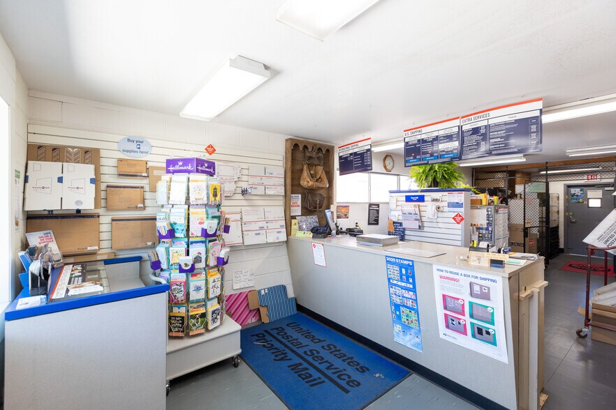 More Photos Of 96 N Main St, Dufur Post Office For Sale
