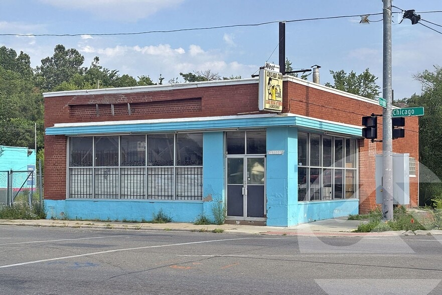 Primary Photo Of 13000 W Chicago St, Detroit General Retail For Lease