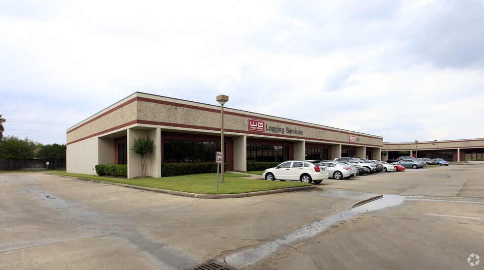 More Photos Of 19408 Park Row, Houston Unknown For Lease