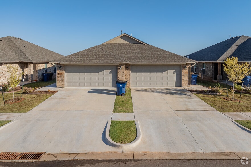 More Photos Of 646 Marlin Ct, Chickasha Apartments For Sale