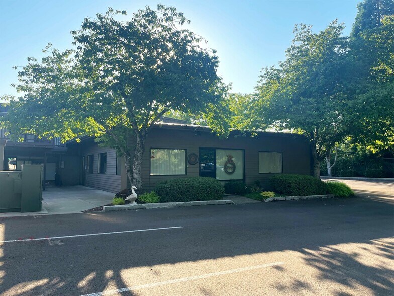 More Photos Of 19435 SW 129th Ave, Tualatin Warehouse For Sale