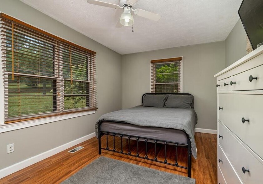 More Photos Of 1920 Rockhouse Rd, Lithia Springs Land For Sale