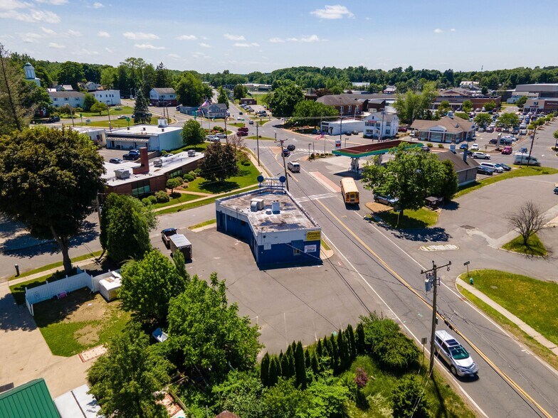 More Photos Of 55 White Ave, East Longmeadow Freestanding For Lease