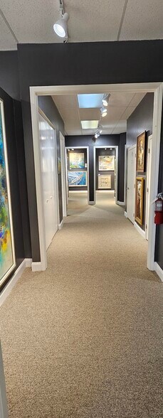 More Photos Of 2154 Trade Center Way, Naples Showroom For Sale