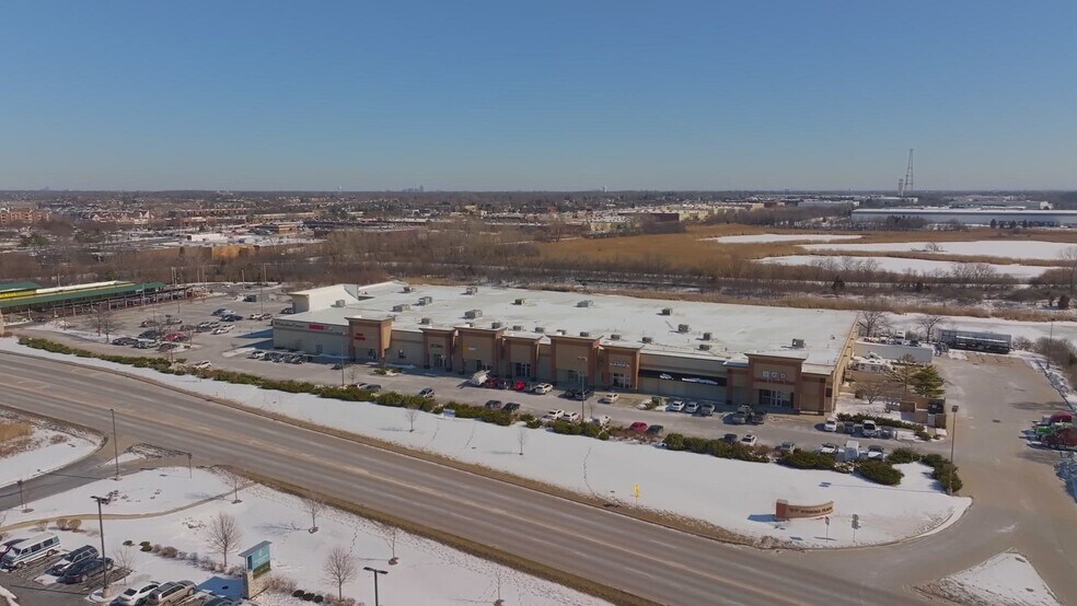 Primary Photo Of 1175-1231 N Gary Ave, Carol Stream Unknown For Lease