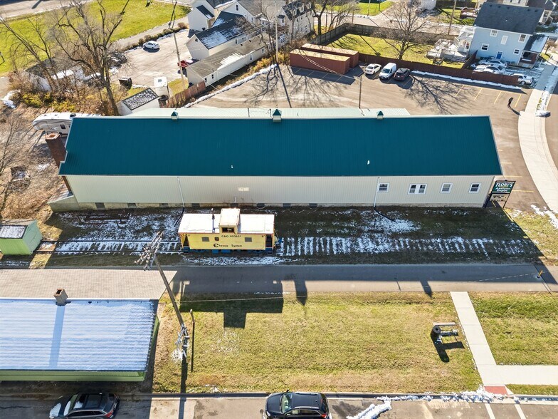 More Photos Of 316 Hay Ave, Brookville Warehouse For Sale