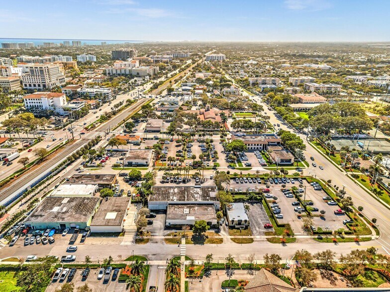 More Photos Of 303 NW 1st Ave, Boca Raton Warehouse For Sale