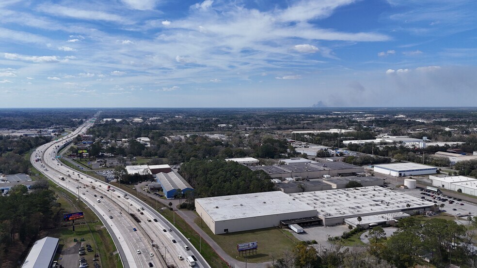More Photos Of 5344 Overmyer Dr, Jacksonville Warehouse For Lease